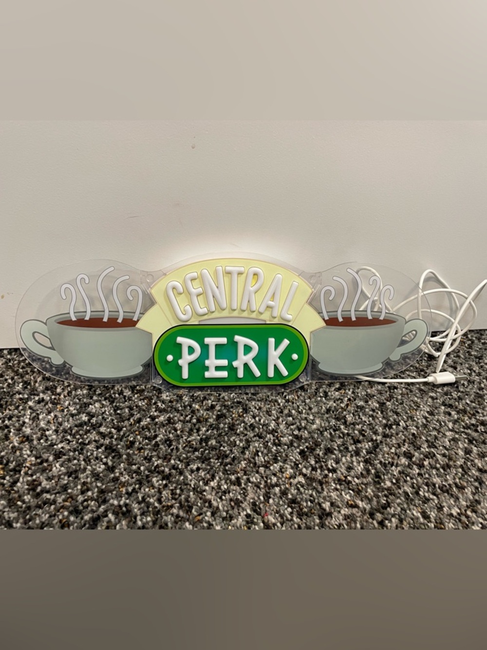 FRIENDS TV ShowCentral Perk Light-Up Sign